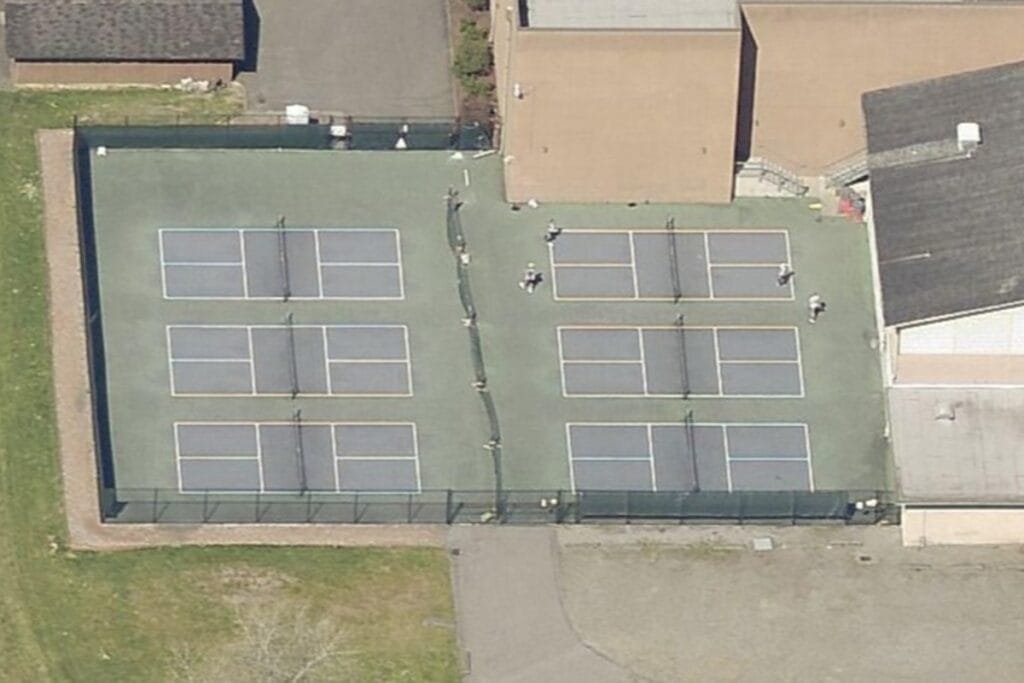 International School Bellevue Pickleball Courts near me, pickleball Bellevue, pickleball near me