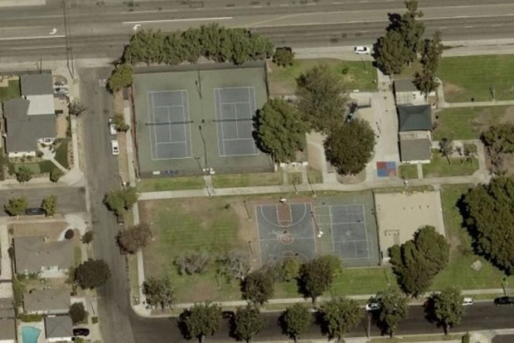 Somerset Park Long Beach Pickleball Courts near me, pickleball Long Beach, pickleball near me