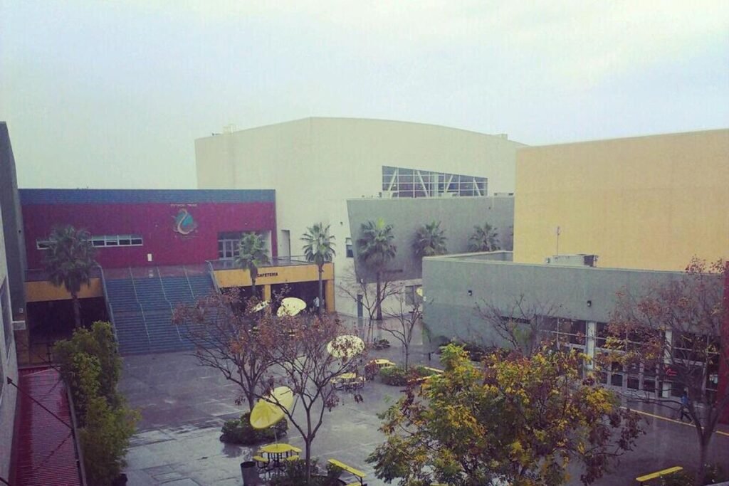 Panorama High School Los Angeles Pickleball Courts near me, pickleball Los Angeles, pickleball near me