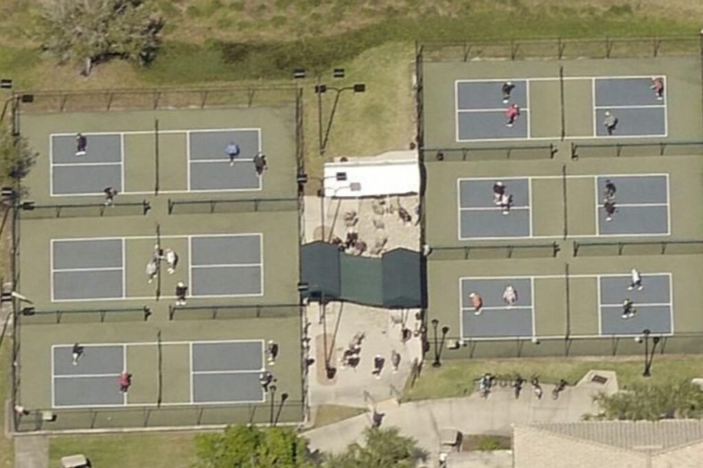 Pelican Preserve Fort Myers Pickleball Courts near me, pickleball Fort Myers, pickleball near me