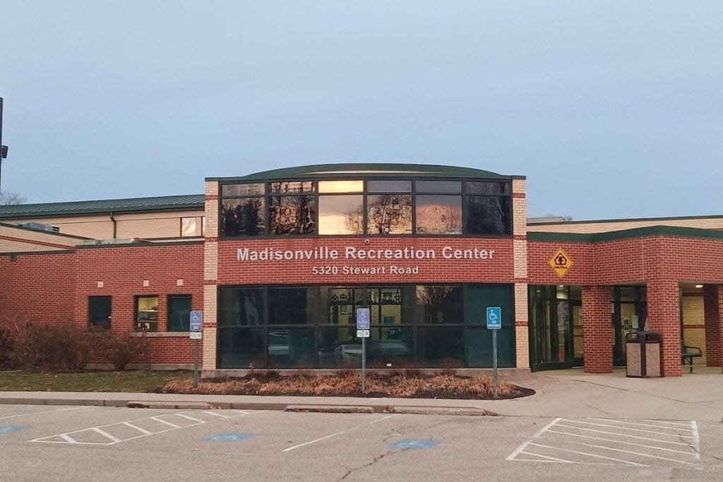 Madisonville Recreation Center Cincinnati Pickleball Courts near me, pickleball Cincinnati, pickleball near me