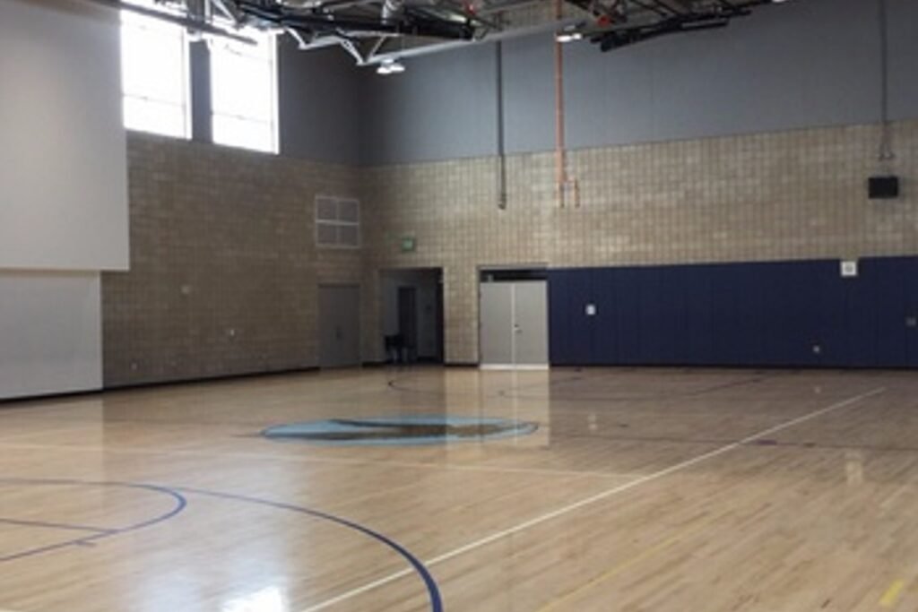 Perry Lindsey Middle School Long Beach Pickleball Courts near me, pickleball Long Beach, pickleball near me