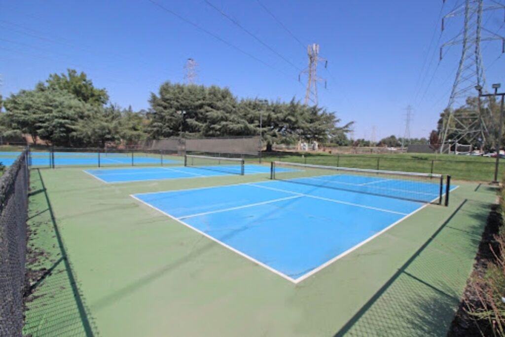 Rivercrest Apartments Sacramento Pickleball Courts near me, pickleball Sacramento, pickleball near me
