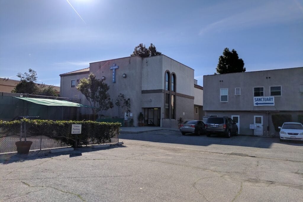 Church of the Cross Long Beach Pickleball Courts near me, pickleball Long Beach, pickleball near me