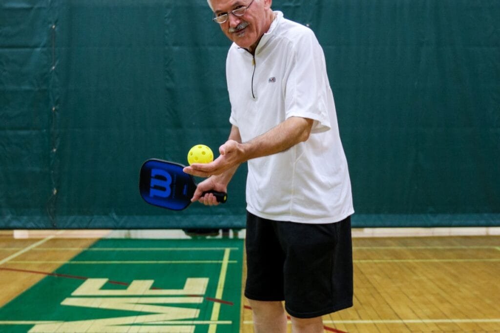 PRO Club Bellevue Pickleball Courts near me, pickleball Bellevue, pickleball near me