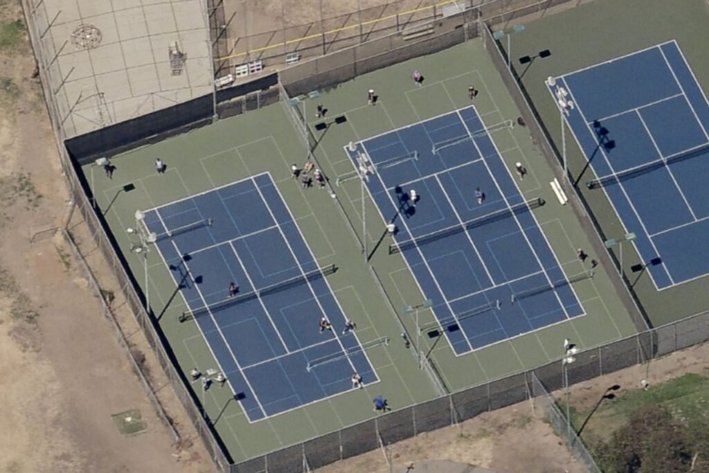 Pacific Beach Tennis Club San Diego Pickleball Courts near me, pickleball San Diego, pickleball near me