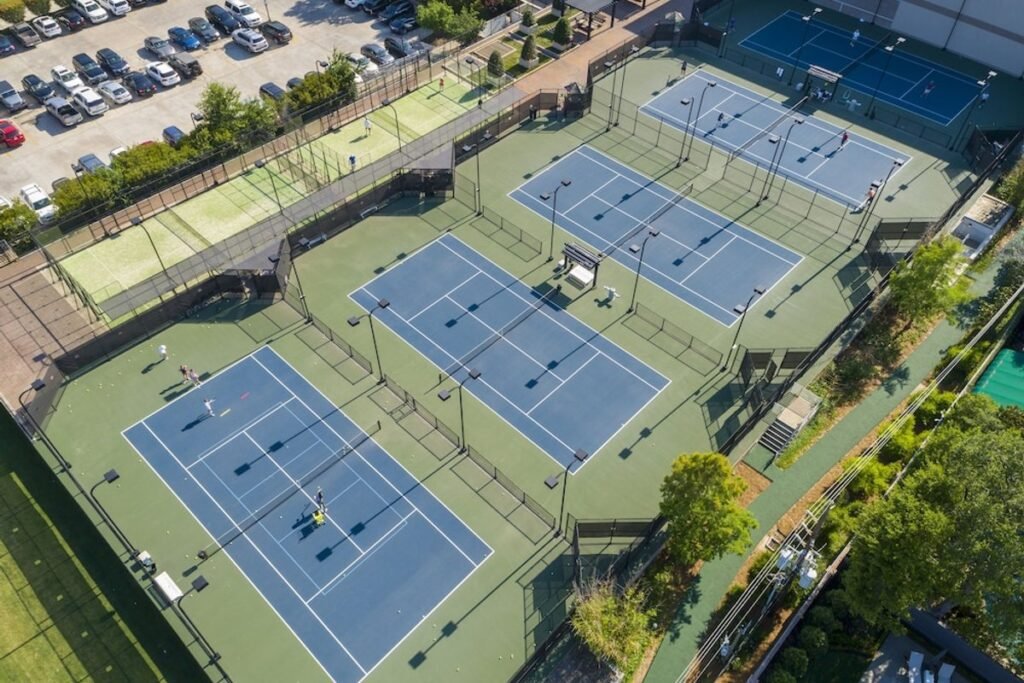 The Houstonian Club Houston Pickleball Courts near me, pickleball Houston, pickleball near me