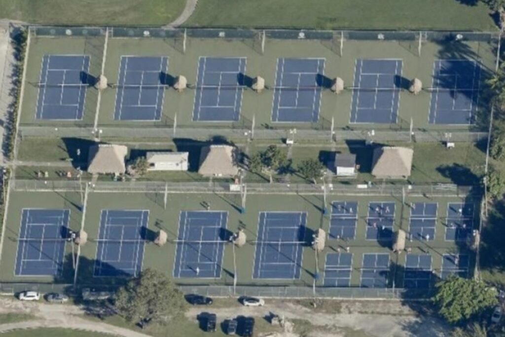 DETA Pickleball Club Miami Pickleball Courts near me, pickleball Miami, pickleball near me