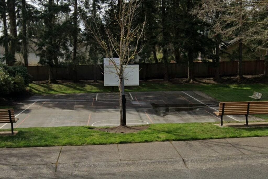 English Hill Redmond Pickleball Courts near me, pickleball Redmond, pickleball near me