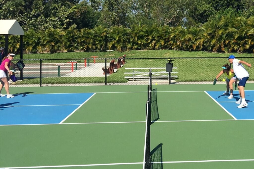 Landings Yacht, Golf and Tennis Club Fort Myers Pickleball Courts near me, pickleball Fort Myers, pickleball near me