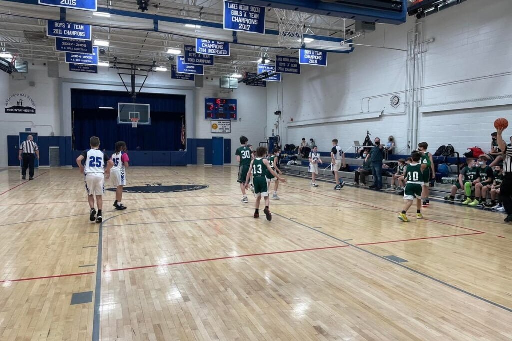 Alton Central School Alton Pickleball Courts near me, pickleball Alton, pickleball near me