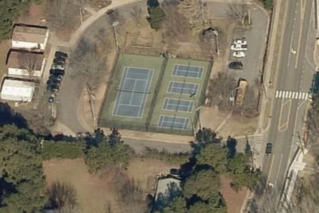 Apex Elementary School Apex Pickleball Courts near me, pickleball Apex, pickleball near me