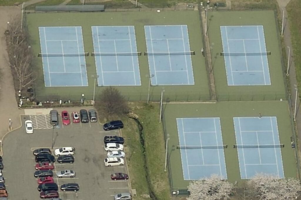 Arlington YMCA Tennis & Squash Center Arlington Pickleball Courts near me, pickleball Arlington, pickleball near me