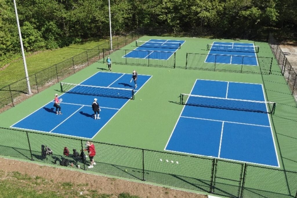 Bella Vista H.O.A. - Branchwood Bella Vista Pickleball Courts near me, pickleball Bella Vista, pickleball near me