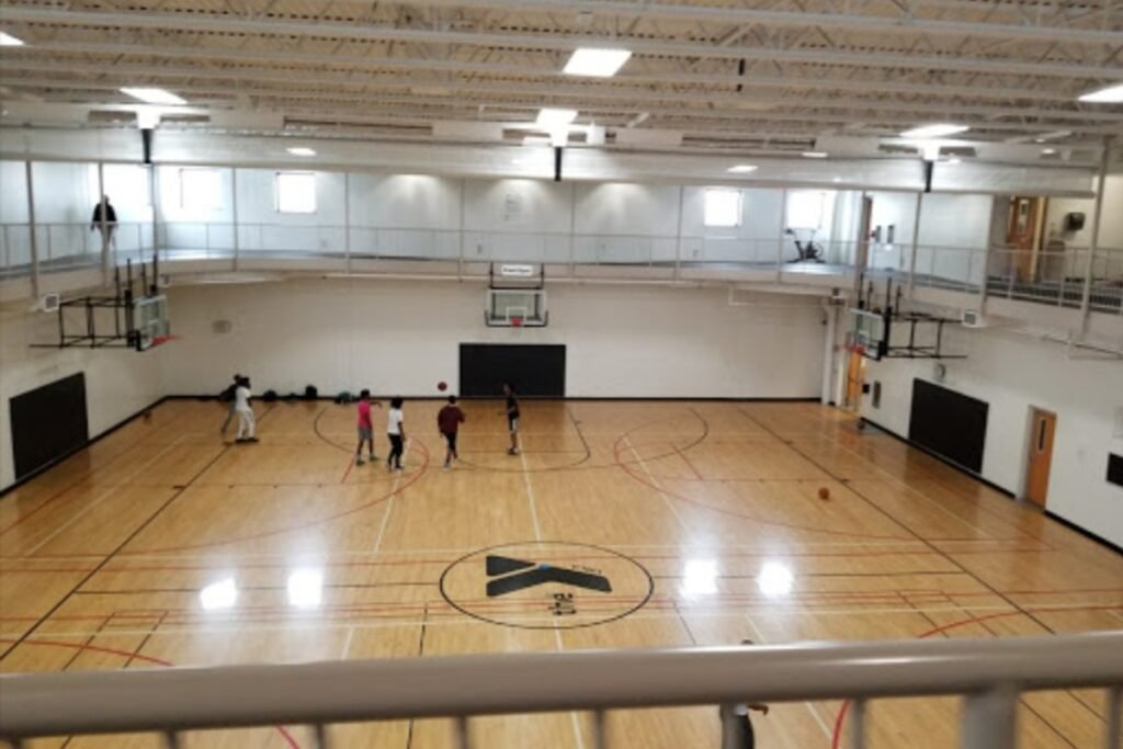 Blaisdell YMCA Minneapolis Pickleball Courts near me, pickleball Minneapolis, pickleball near me