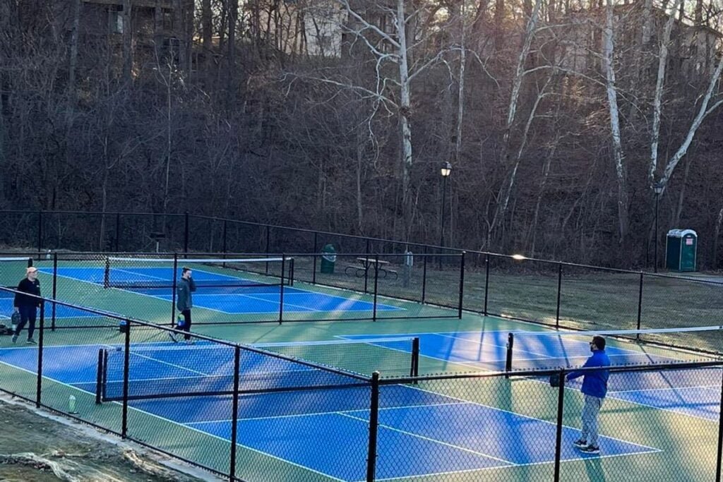 CA Courts Lake St Louis Pickleball Courts near me, pickleball Lake St Louis, pickleball near me