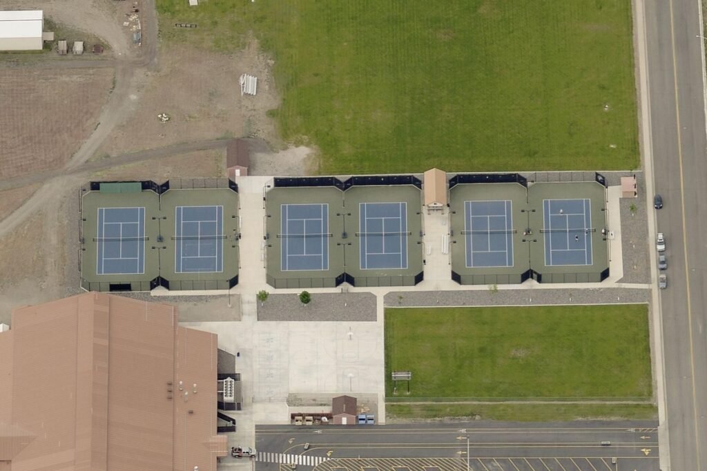 Cody Middle School Tennis Courts Cody Pickleball Courts near me, pickleball Cody, pickleball near me