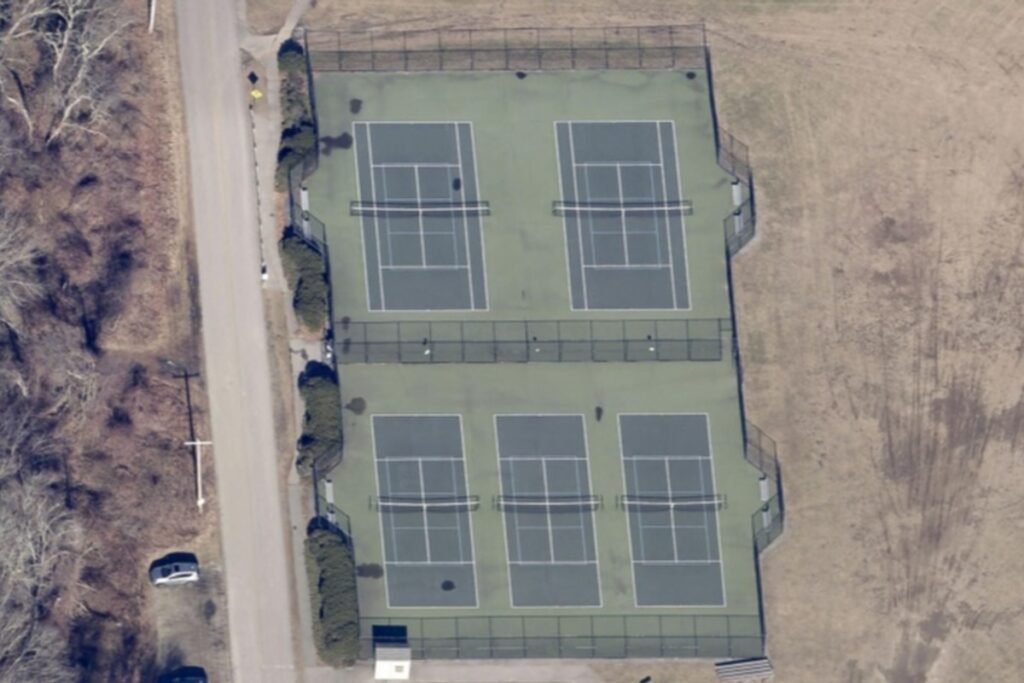 Curtis Corner Middle School Wakefield Pickleball Courts near me, pickleball Wakefield, pickleball near me
