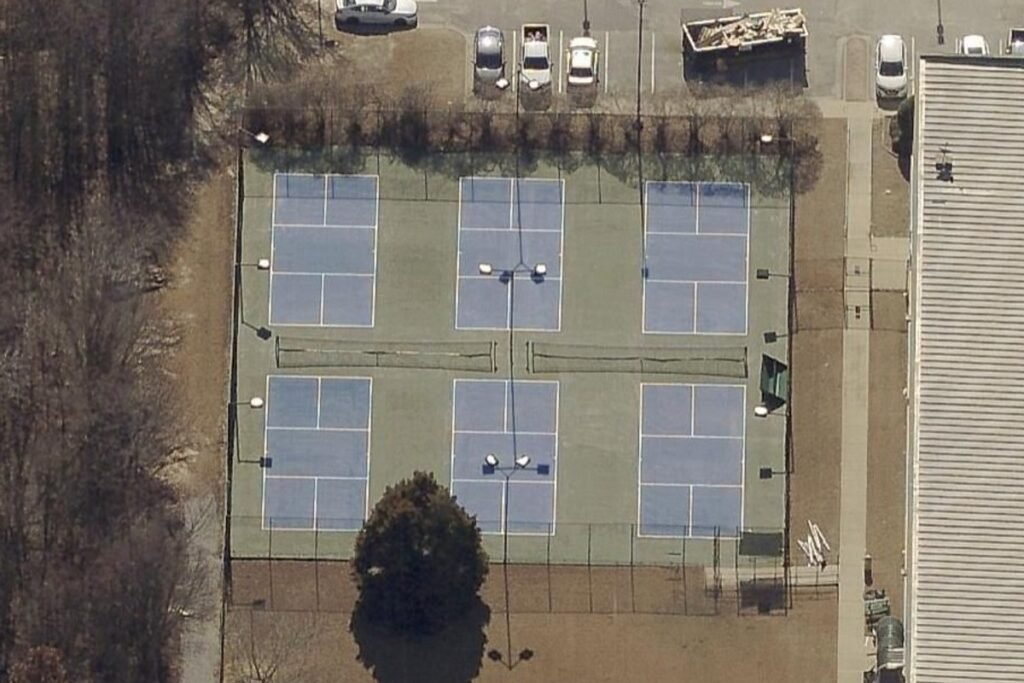 DeSoto Athletic Club Southaven Pickleball Courts near me, pickleball Southaven, pickleball near me