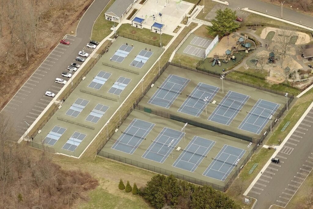 Eisenhower Park Milford Pickleball Courts near me, pickleball Milford, pickleball near me