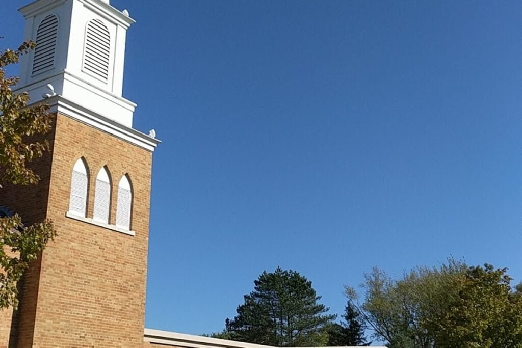 Fellowship Reformed Church Muskegon Pickleball Courts near me, pickleball Muskegon, pickleball near me