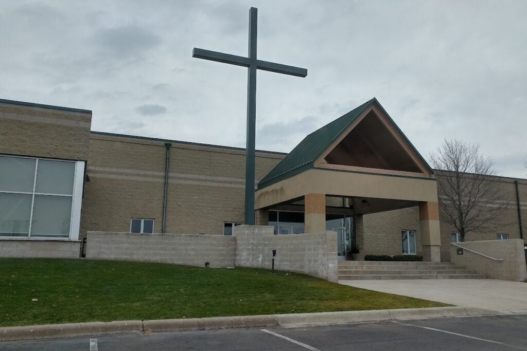 Five Oaks Church Woodbury Pickleball Courts near me, pickleball Woodbury, pickleball near me