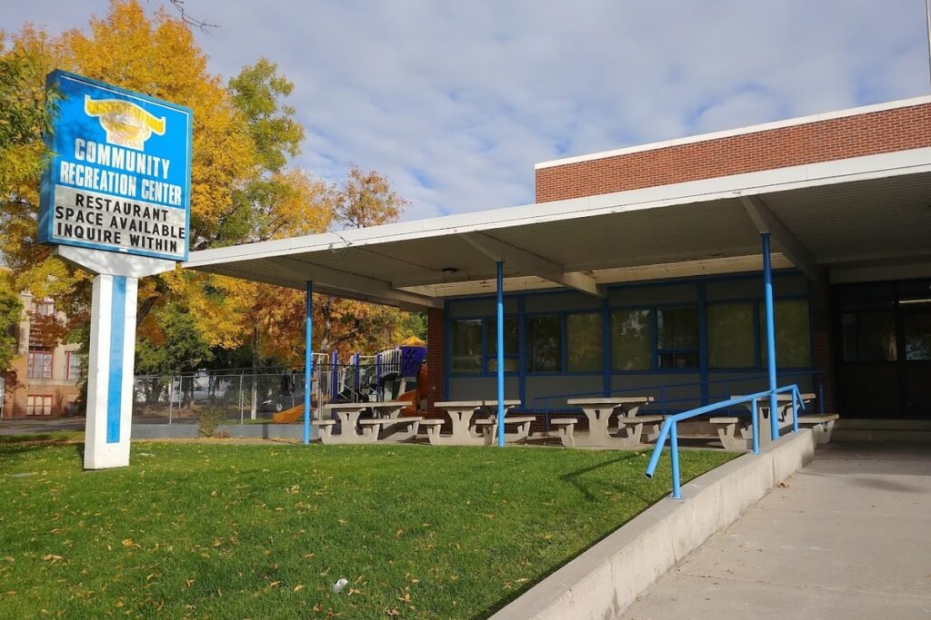 Great Falls Community Recreation Center Great Falls Pickleball Courts near me, pickleball Great Falls, pickleball near me