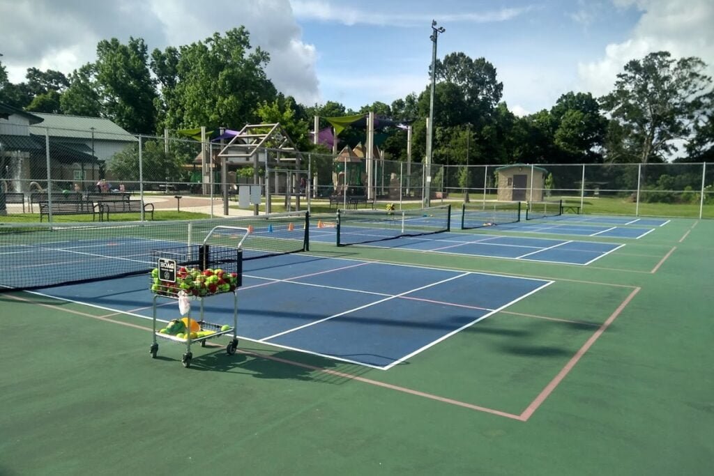 Highland Road Tennis Center Baton Rouge Pickleball Courts near me, pickleball Baton Rouge, pickleball near me