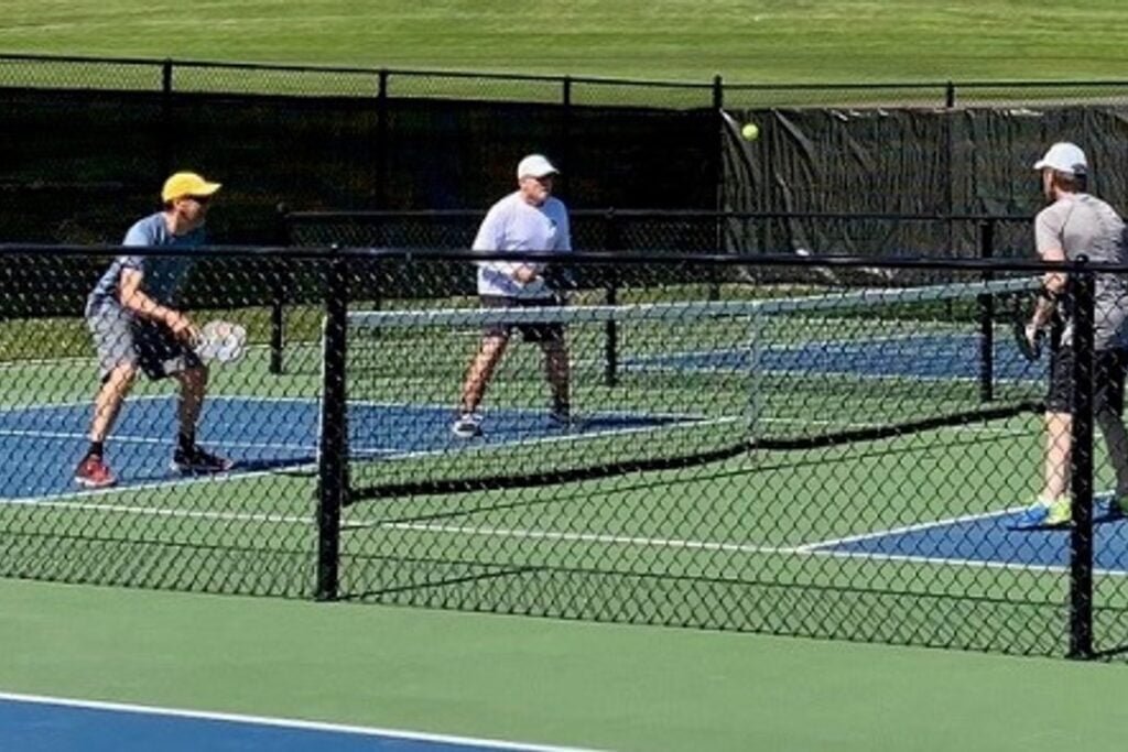 Hiwan Golf Club Evergreen Pickleball Courts near me, pickleball Evergreen, pickleball near me