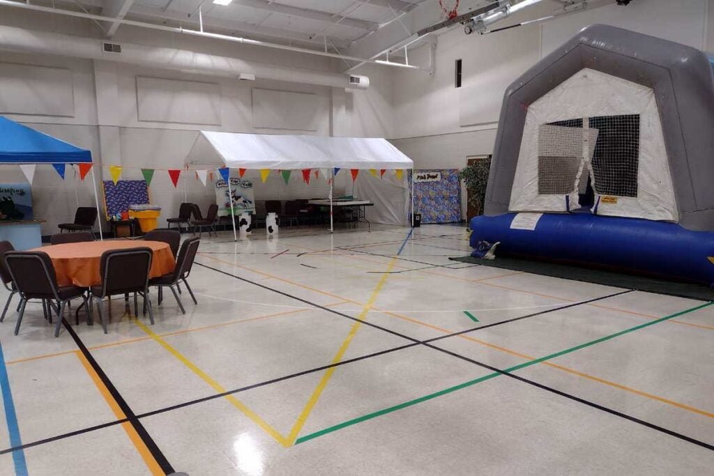 Homewood Church Moline Pickleball Courts near me, pickleball Moline, pickleball near me