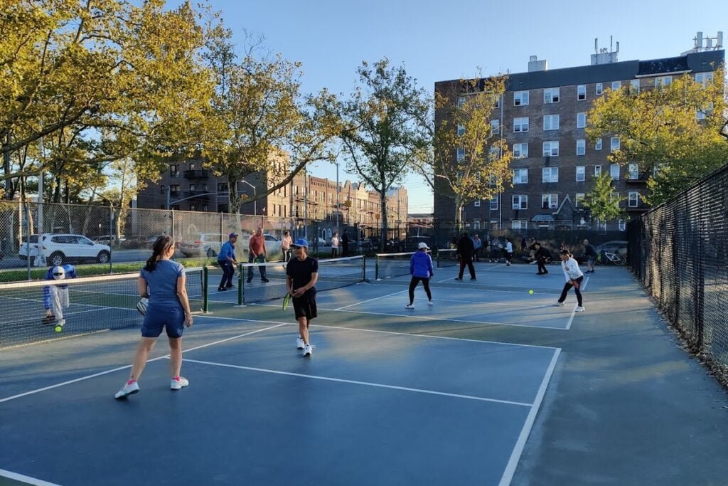 Leif Ericson Park New York Pickleball Courts near me, pickleball New York, pickleball near me