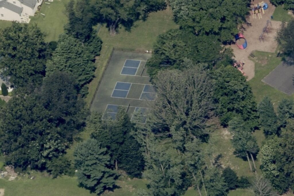 Lion's Den Park Cherry Hill Pickleball Courts near me, pickleball Cherry Hill, pickleball near me