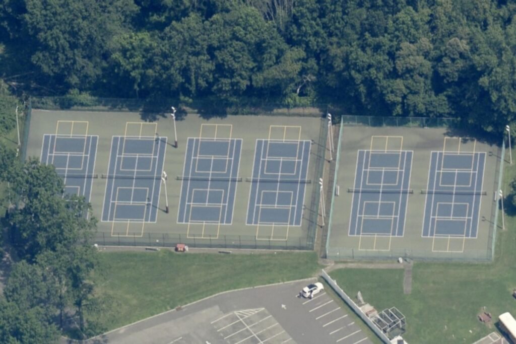 Madison High School Madison Pickleball Courts near me, pickleball Madison, pickleball near me