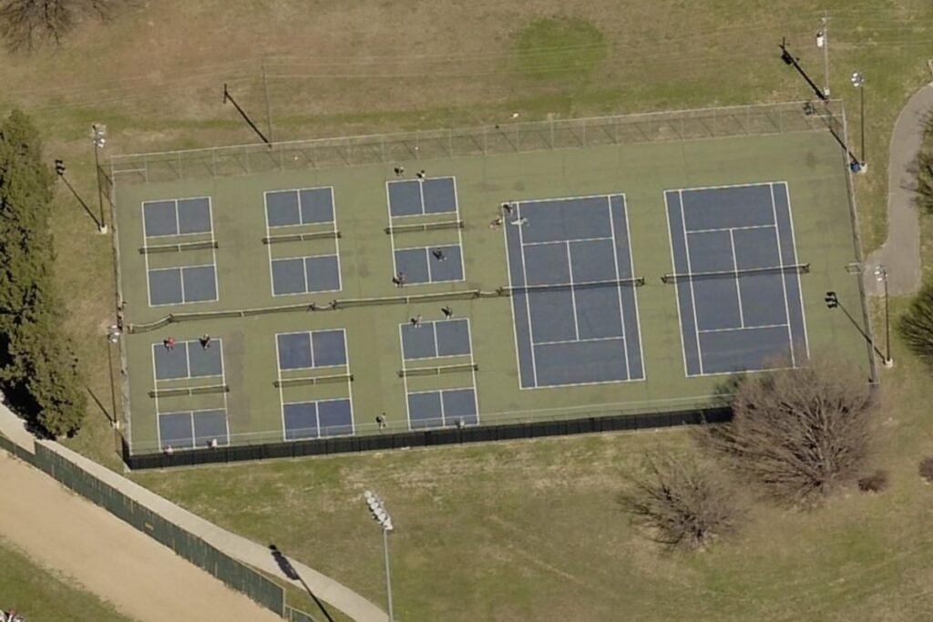 Meador Park Springfield Pickleball Courts near me, pickleball Springfield, pickleball near me
