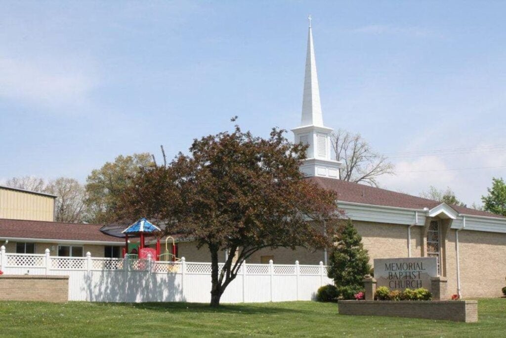 Memorial Baptist Church Crossville Pickleball Courts near me, pickleball Crossville, pickleball near me