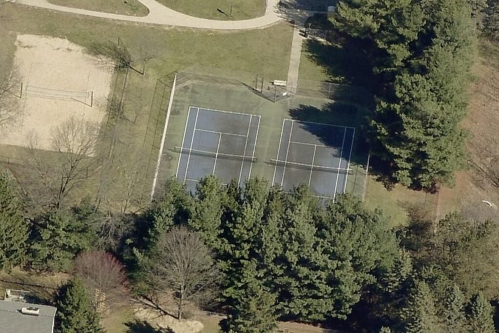 Oakland Drive Park Portage Pickleball Courts near me, pickleball Portage, pickleball near me