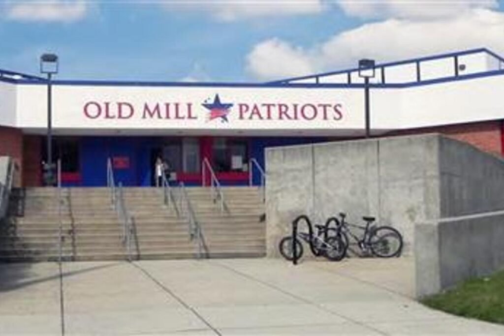 Old Mill Middle School Millersville Pickleball Courts near me, pickleball Millersville, pickleball near me