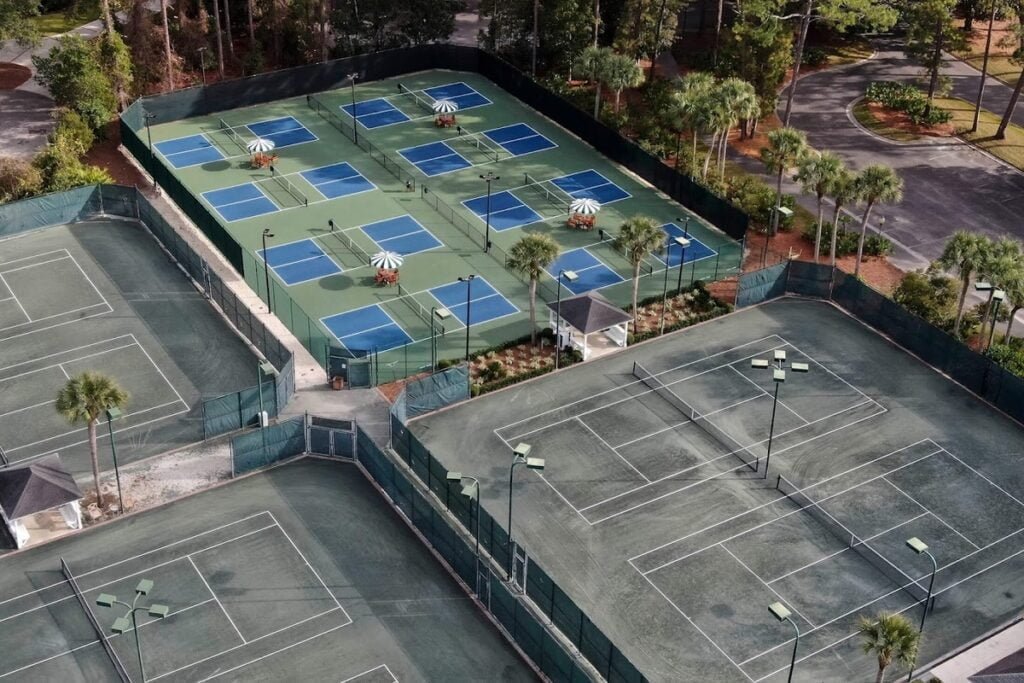 Retreat Tennis Center Saint Simons Island Pickleball Courts near me, pickleball Saint Simons Island, pickleball near me