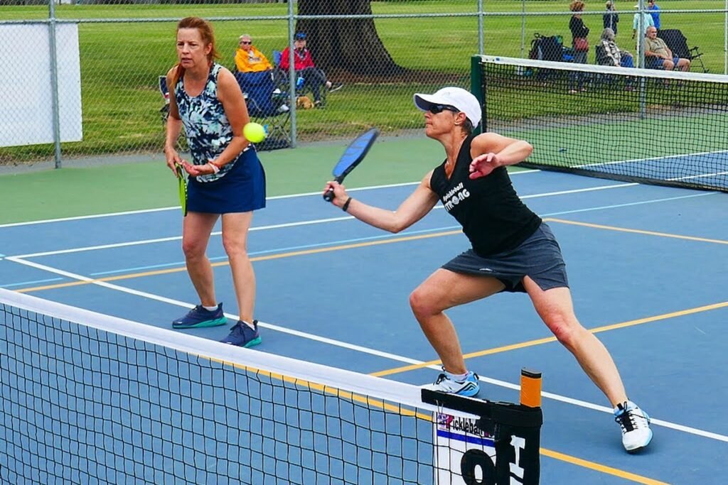 Rogue Valley Country Club Medford Pickleball Courts near me, pickleball Medford, pickleball near me