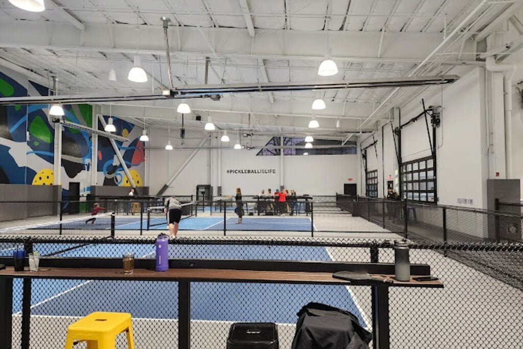 SERV Overland Park Pickleball Courts near me, pickleball Overland Park, pickleball near me