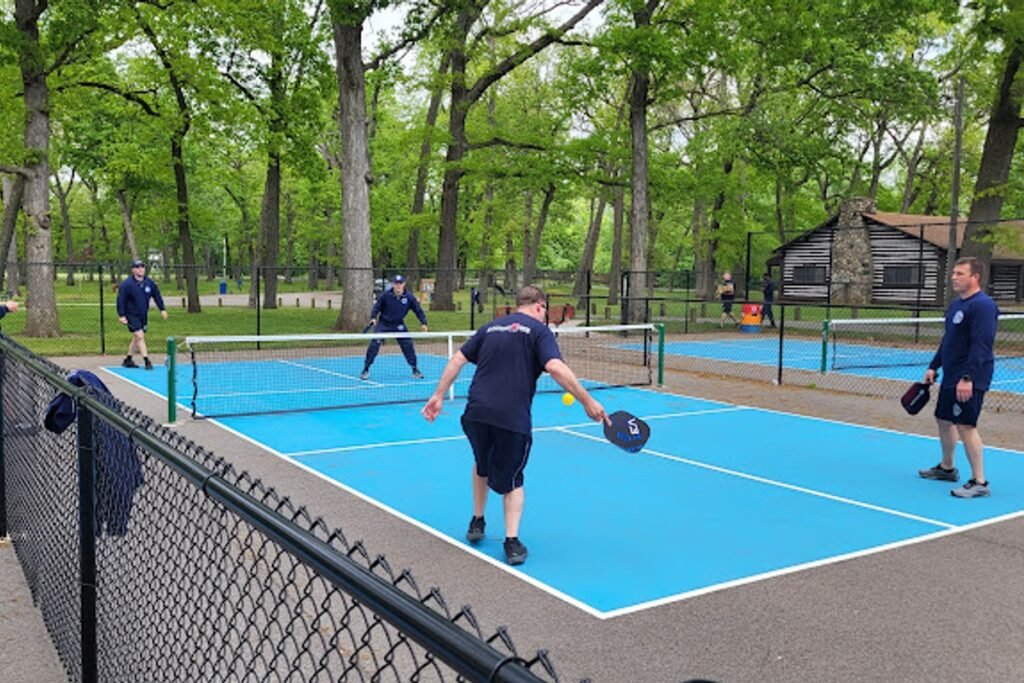 Studebaker Park Elkhart Pickleball Courts near me, pickleball Elkhart, pickleball near me