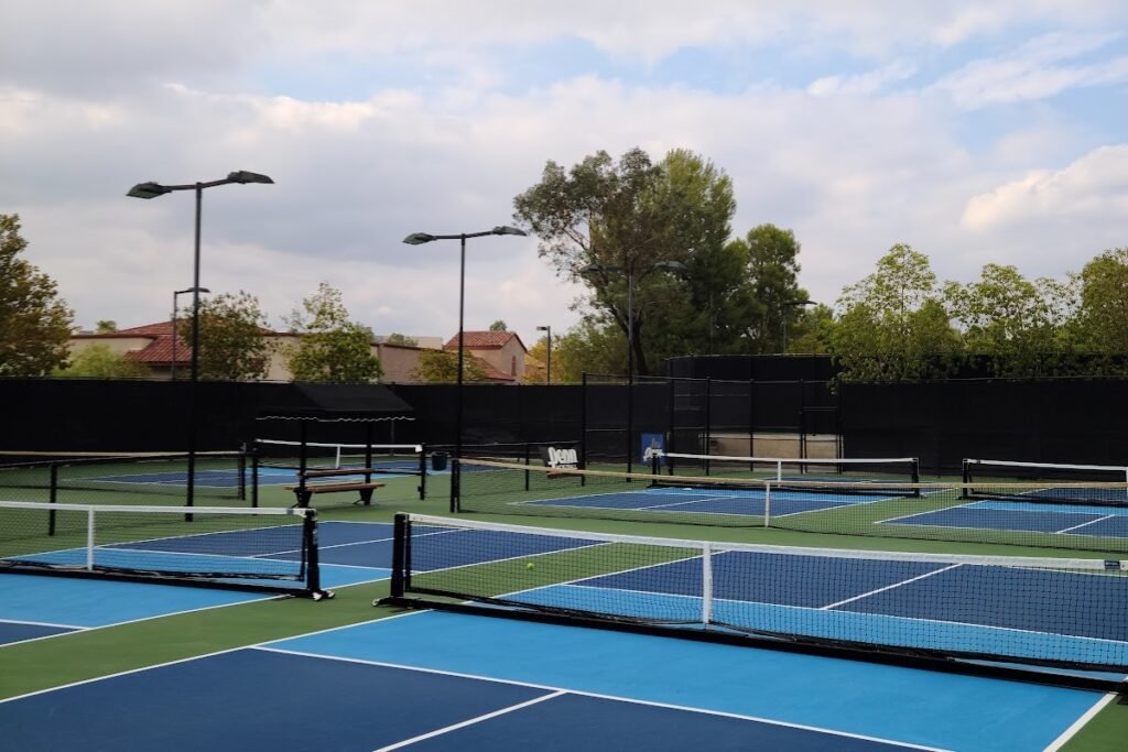 The Paseo Club Santa Clarita Pickleball Courts near me, pickleball Santa Clarita, pickleball near me