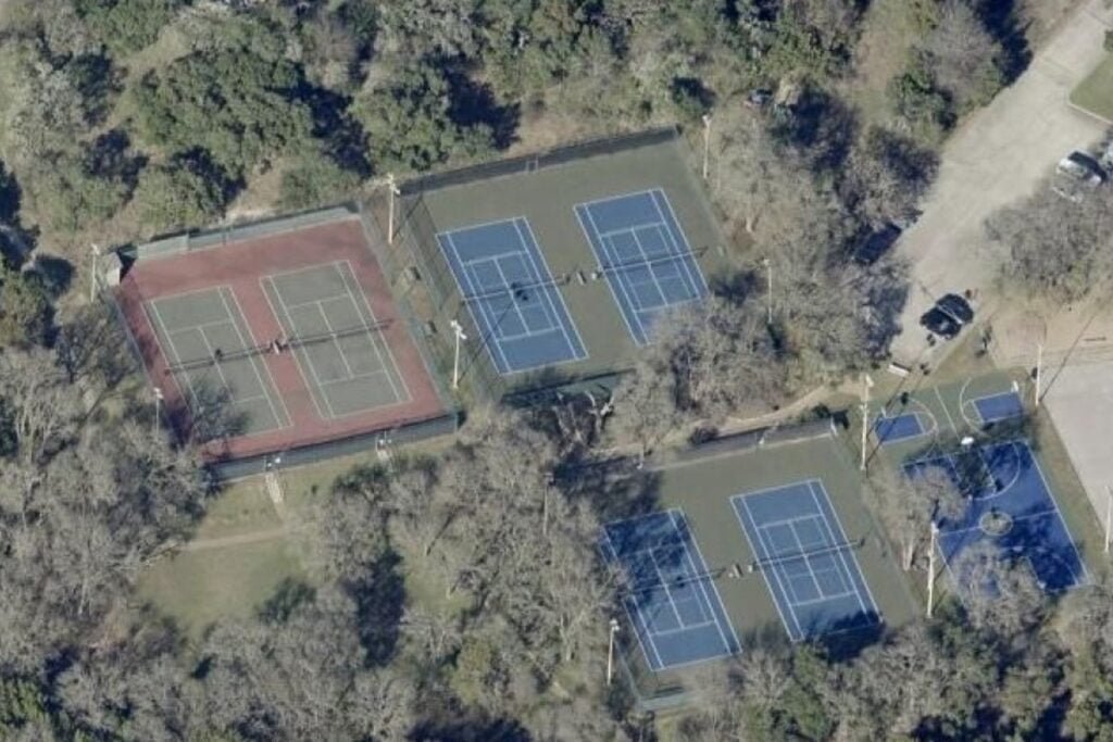 Travis Country - Blue Valley Courts Austin Pickleball Courts near me, pickleball Austin, pickleball near me