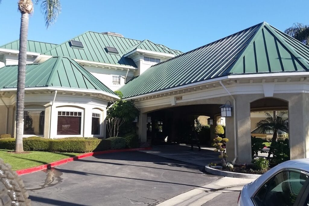 Victoria Club Riverside Pickleball Courts near me, pickleball Riverside, pickleball near me