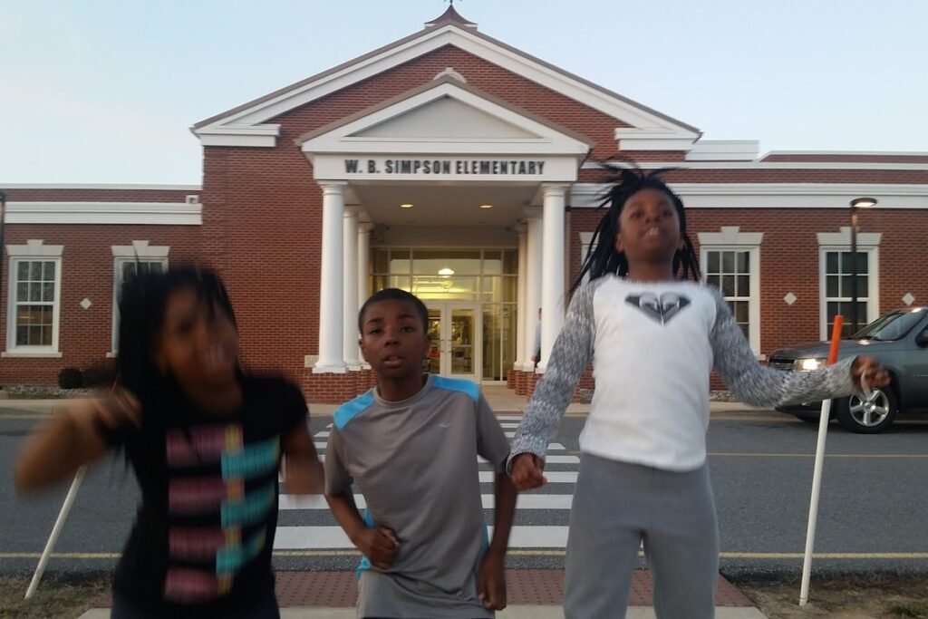 W.B. Simpson Elementary Milford Pickleball Courts near me, pickleball Milford, pickleball near me