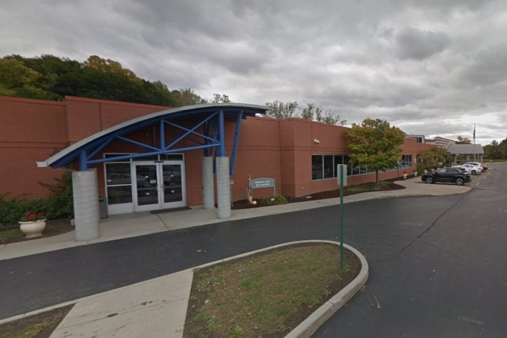 Amherst Center For Senior Services Buffalo Pickleball Courts near me, pickleball Buffalo, pickleball near me