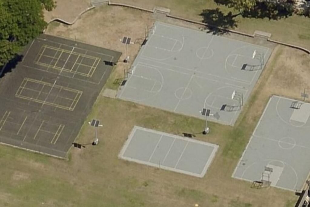 Boys And Girls Club Of Hawaii, Spalding Clubhouse Honolulu Pickleball Courts near me, pickleball Honolulu, pickleball near me