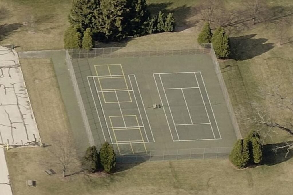 Camelot Park Brookfield Pickleball Courts near me, pickleball Brookfield, pickleball near me