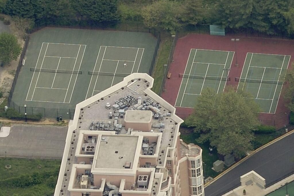 Carlyle Towers Condominiums Alexandria Pickleball Courts near me, pickleball Alexandria, pickleball near me