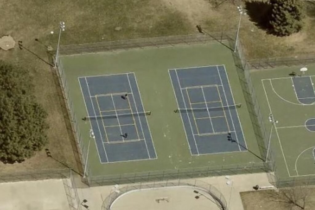 Centennial Park Longmont Pickleball Courts near me, pickleball Longmont, pickleball near me